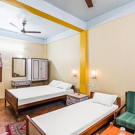 Hotel Florence Siliguri Luaran gambar