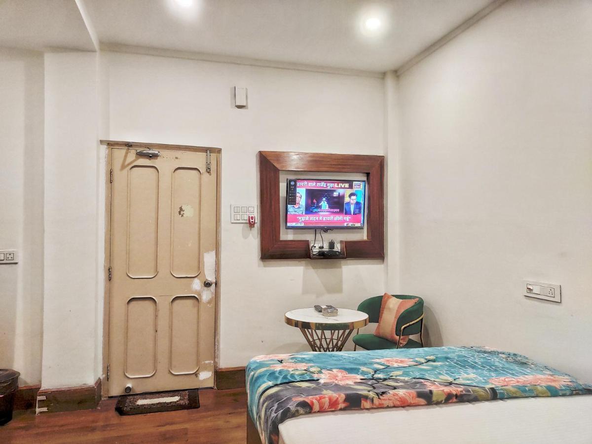 Hotel Florence Siliguri Luaran gambar